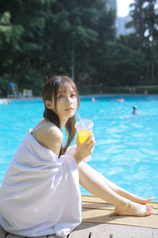 田丸麻纪子